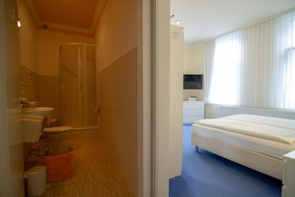 Gästehaus Schmitz - Chambre Double