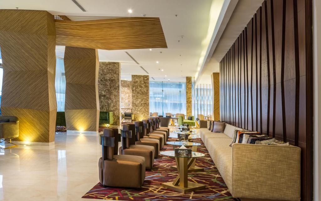 Posezení v ubytování Ewaa Express Hotel - Al Hamra