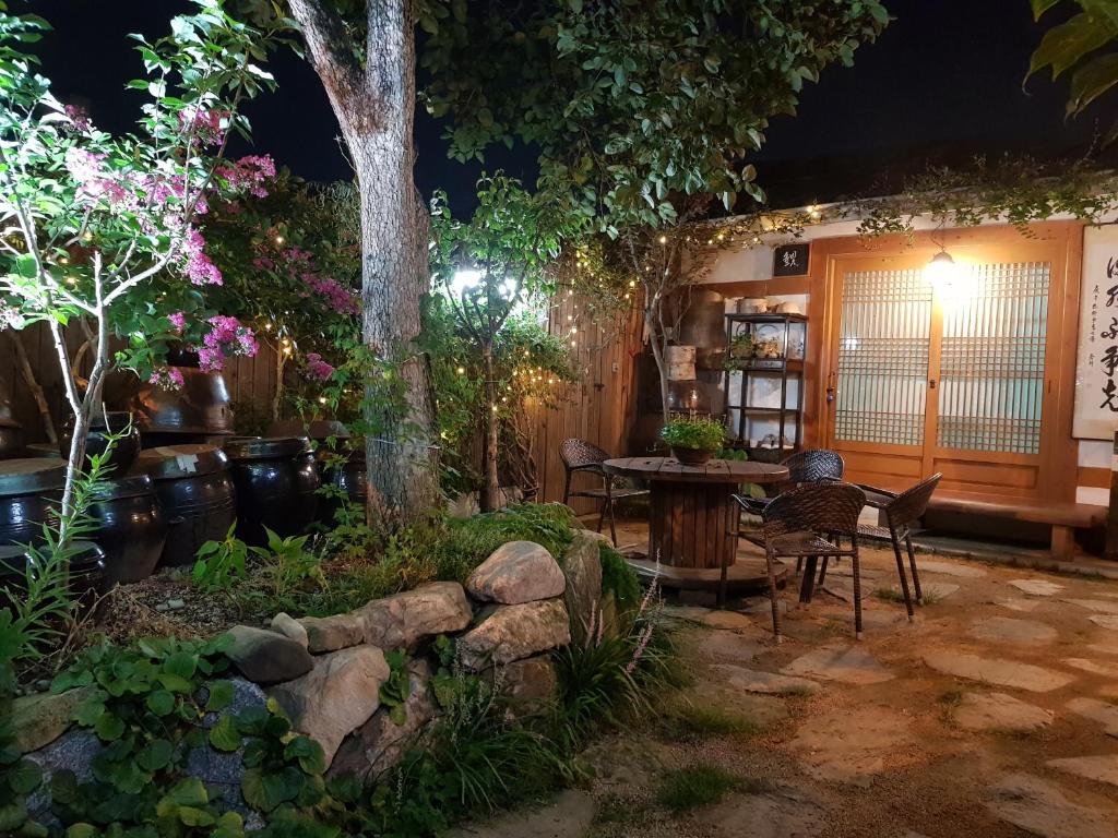 Zahrada ubytování Hanok Story Guesthouse