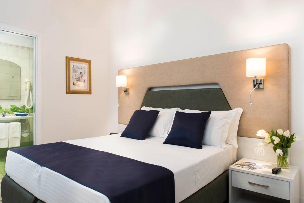 Postel nebo postele na pokoji v ubytování Hotel Sole Splendid