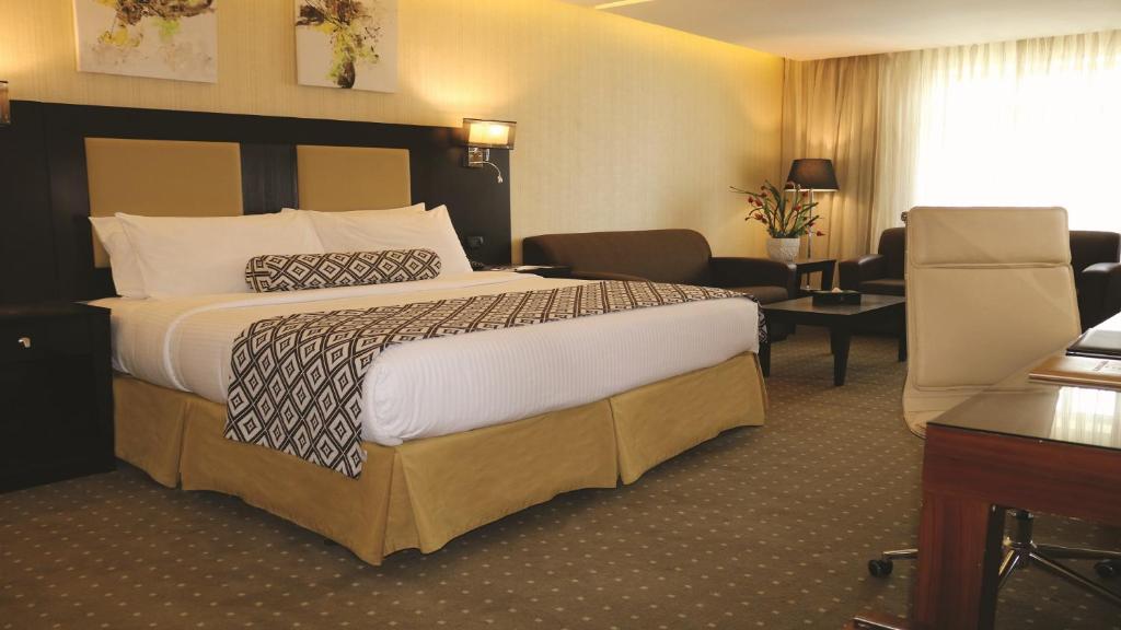 Olive Tree Amman - Deluxe King Room
