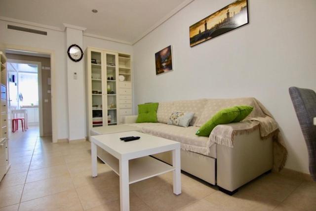 Posedenie v ubytovaní Ático Duplex en 1a línea de mar