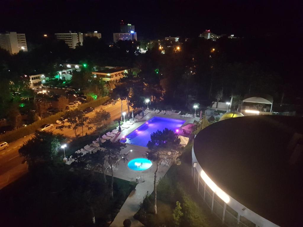 Bazén v ubytování Hotel Scoica nebo v jeho okolí