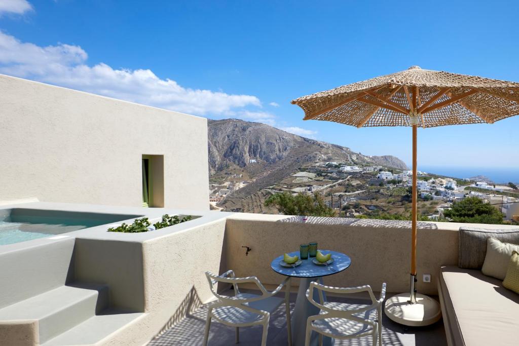 Aeon Suites - Adults Only - 10