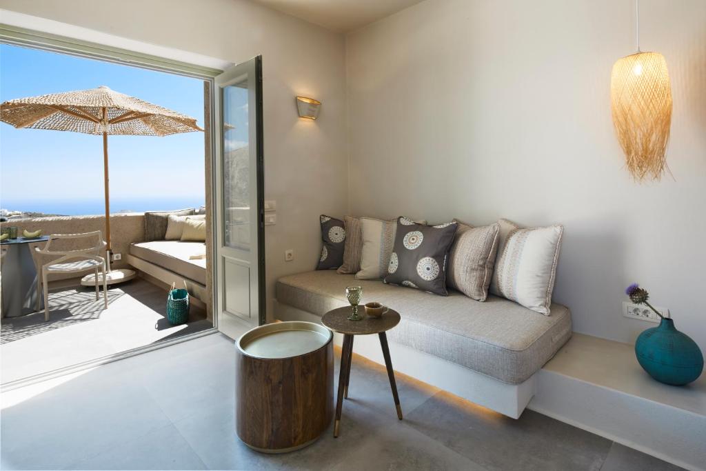 Aeon Suites - Adults Only - 12