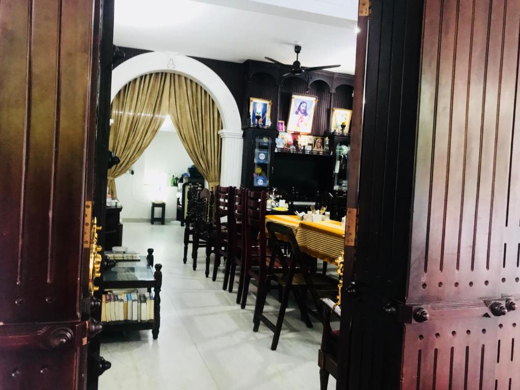 Restaurace v ubytování Bastian Homestay