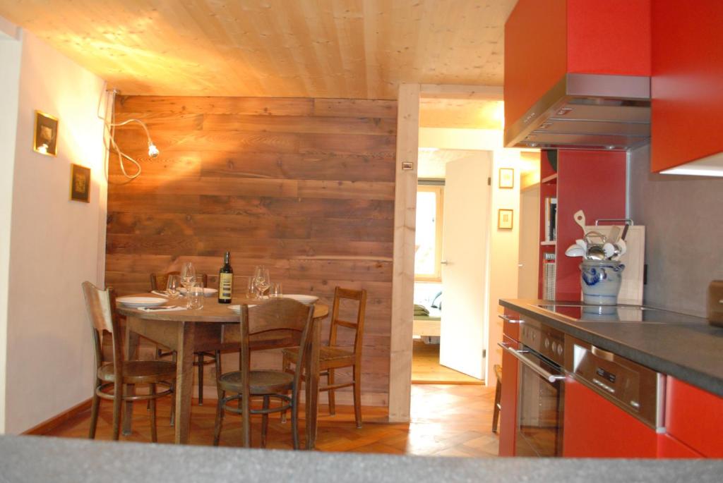 Kuchyň nebo kuchyňský kout v ubytování Ferienwohnung Troegligasse