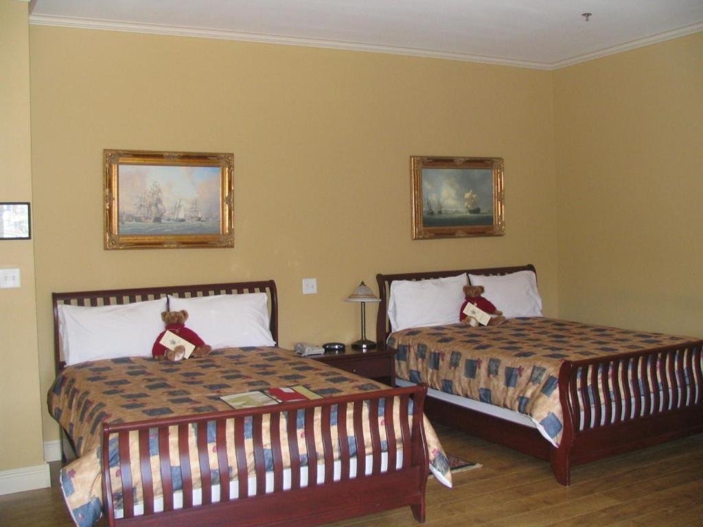 Lunenburg Arms Hotel - Deluxe Double или Twin Room