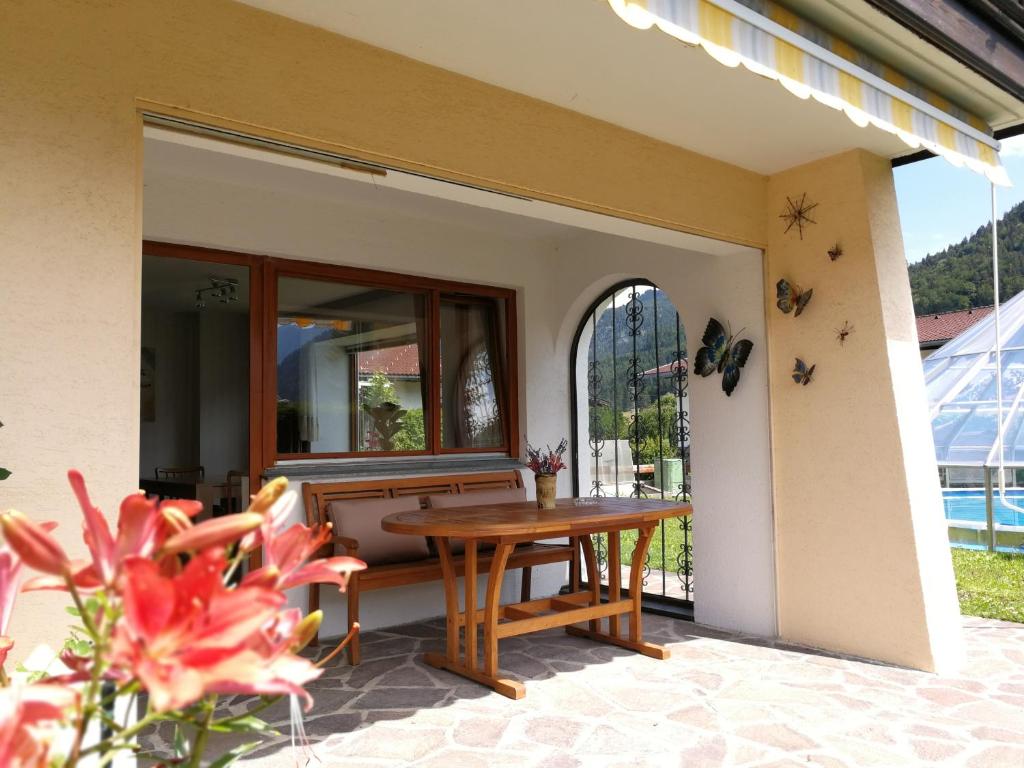 Patio nebo venkovní prostory v ubytování Wei Wei's Hostel