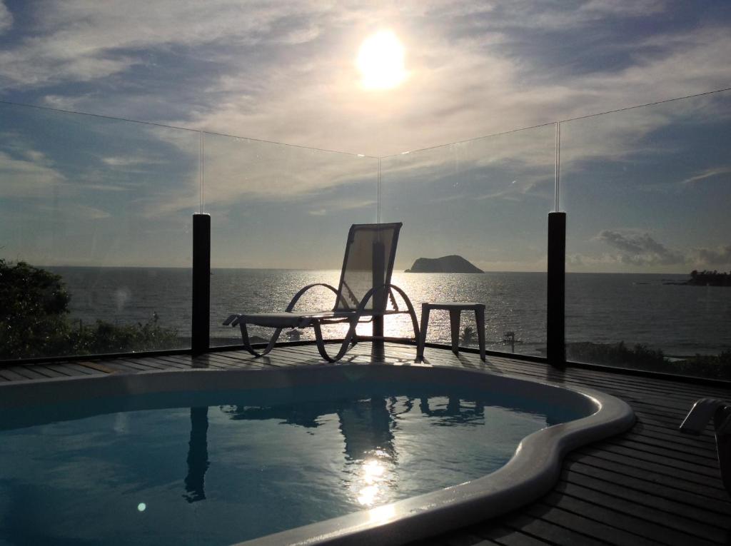  CASA 4QTOS PISCINA PRAIA