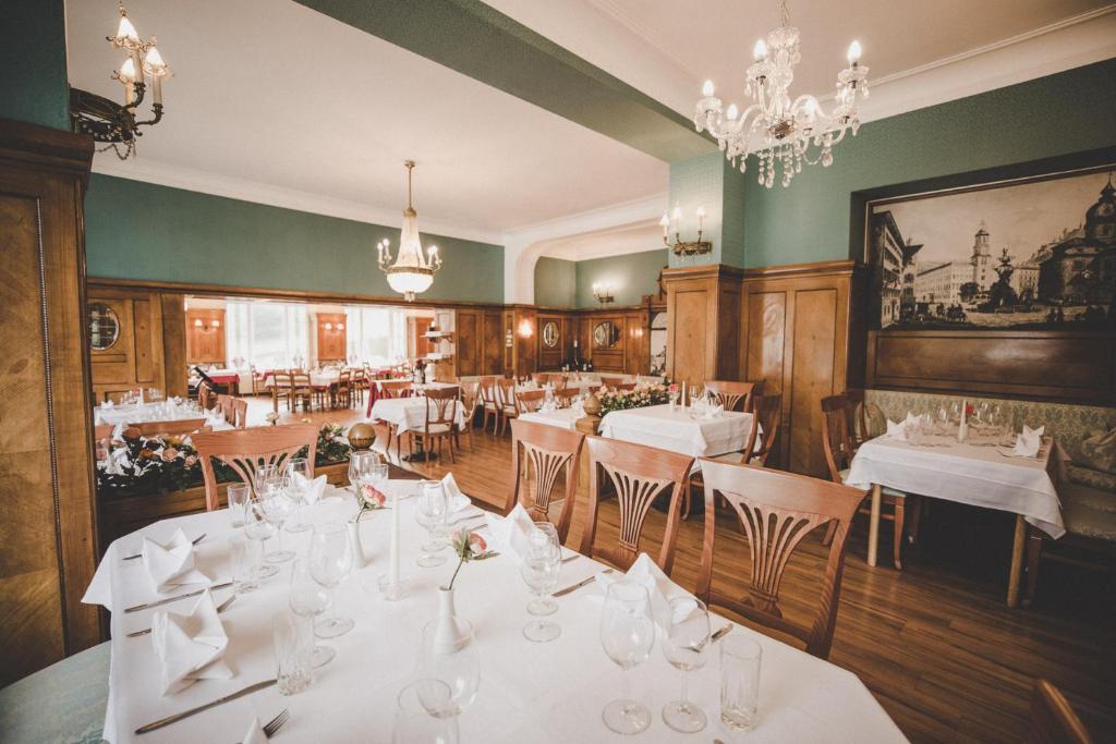 Restaurace v ubytování Kurhotel & Hotel Mozart