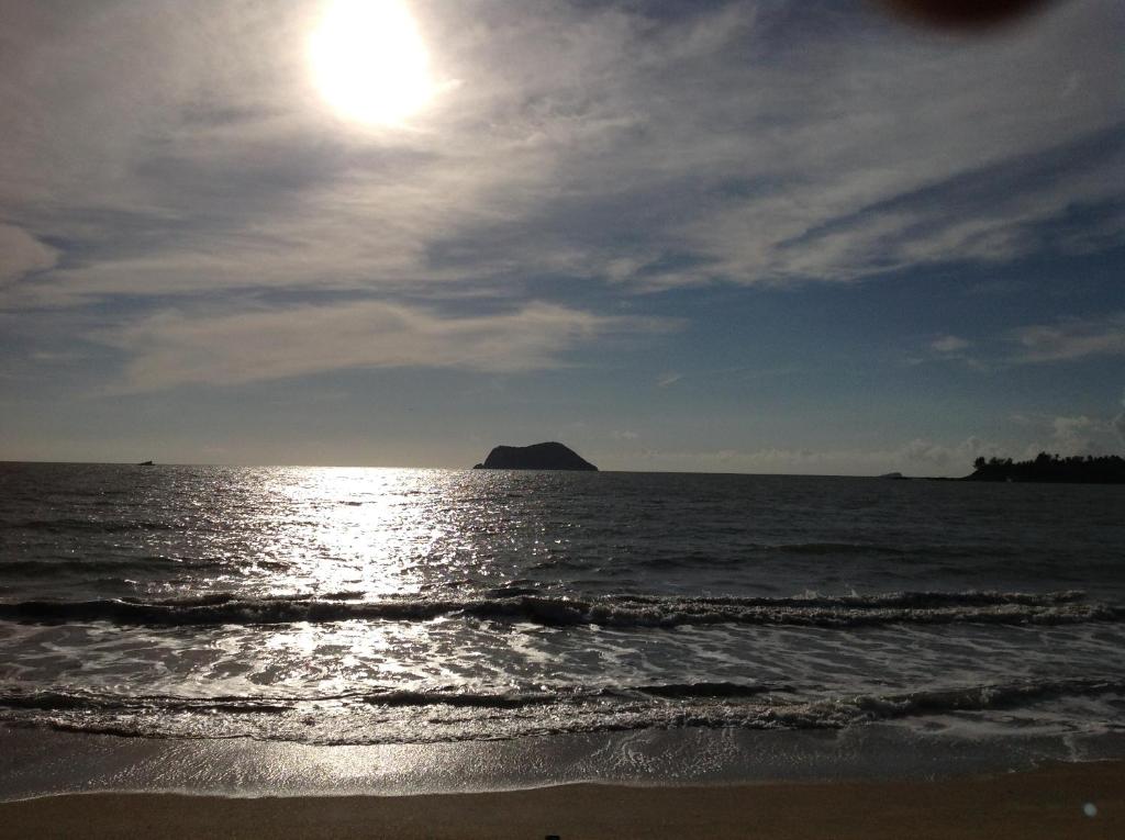  CASA 4QTOS PISCINA PRAIA