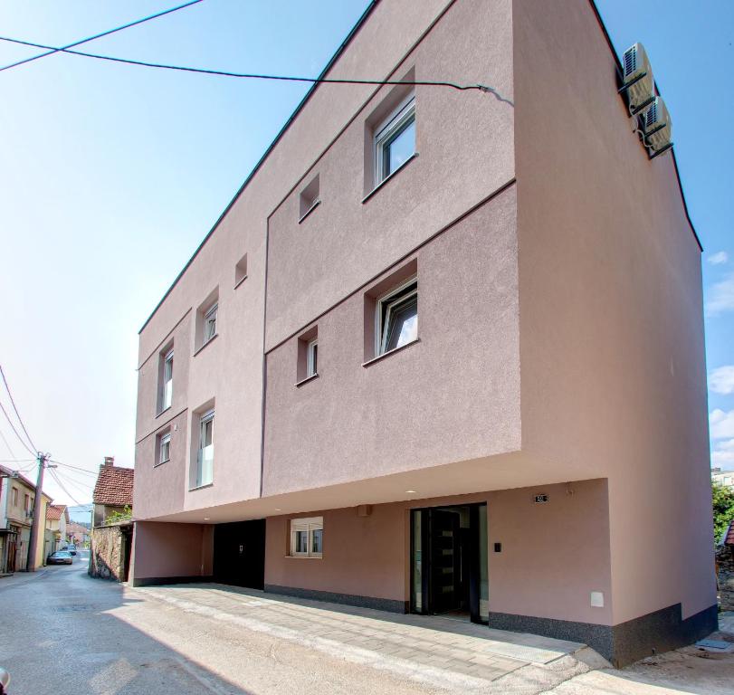 Budova, kde se penzion nachází