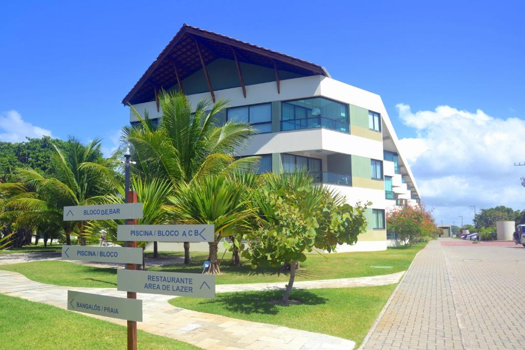  Carneiros Beach Resort