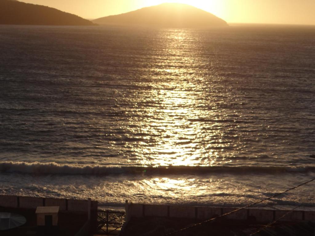  SUÍTES SOL DA MANHÃ
