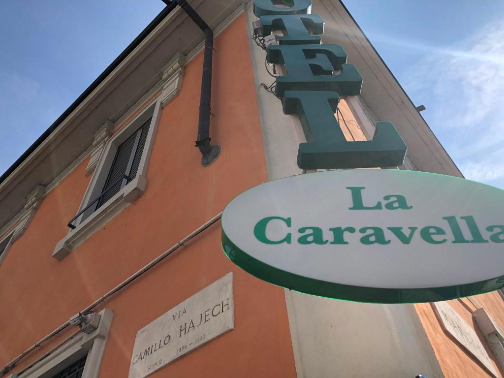 Certifikát, hodnocení, plakát nebo jiný dokument vystavený v ubytování Hotel La Caravella