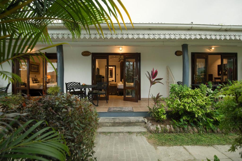 Zahrada ubytování Auberge d'Anse Boileau & Restaurant Chez Plume