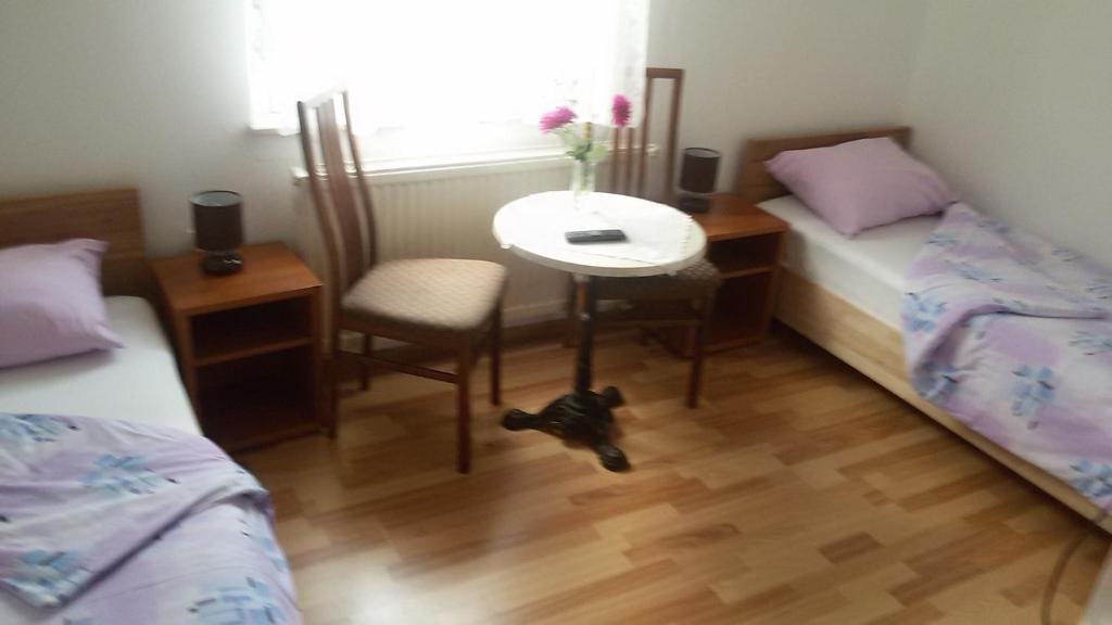 Llit o llits en una habitació de Sobe Braica