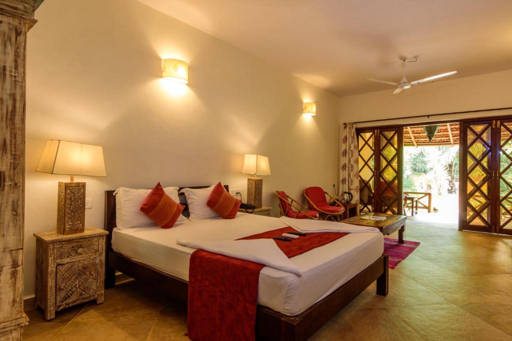 Little India Beach Cottages - Double Double Double Room