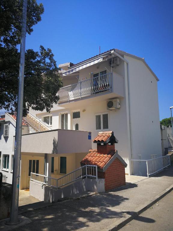 Budova, kde se penzion nachází
