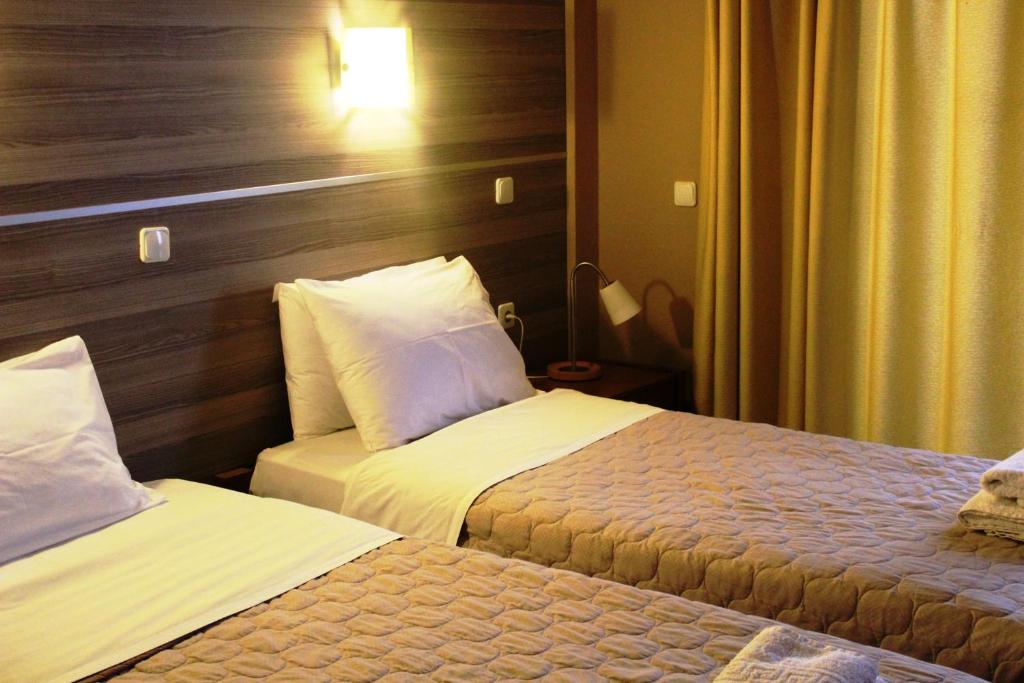 Park Hotel Polykastro - Chambre Simple Avec Balcon