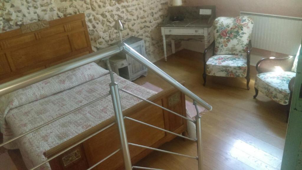 Les 3 roses - Chambre Double Avec Lit Supplémentaire