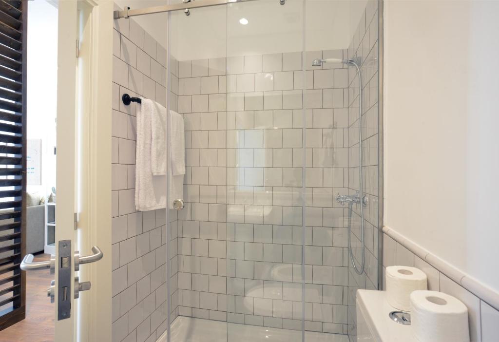 Spot Apartments Casa Januario - Two-Bedroom Apartment