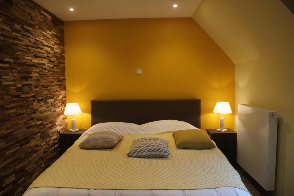 Postel nebo postele na pokoji v ubytování B&B Dotter 17