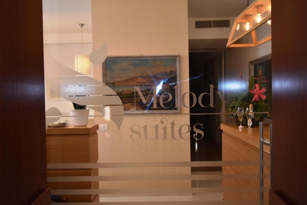 Certifikát, hodnocení, plakát nebo jiný dokument vystavený v ubytování Melody Sorrento Suites