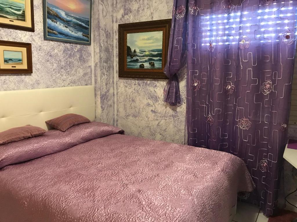 Postel nebo postele na pokoji v ubytování Rooms Complex "Cristimar", Los Cristianos