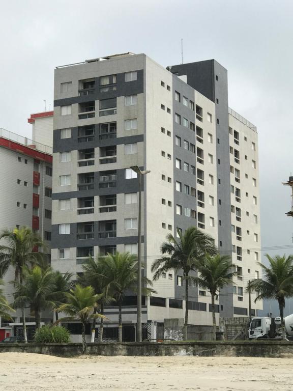  Apartamento em Praia Grande - Frente ao Mar
