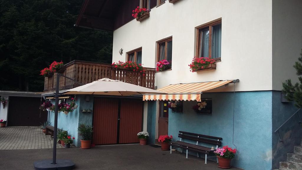 Budova, kde se bed and breakfast nachází