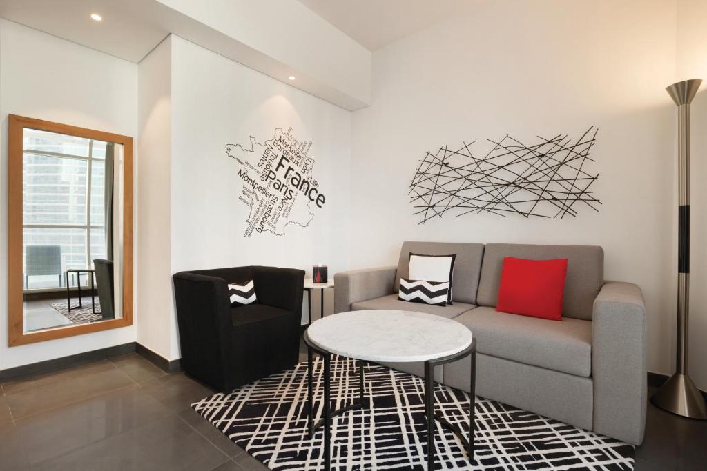 
Tryp Premium Suite with Soluna Beach Club Access
