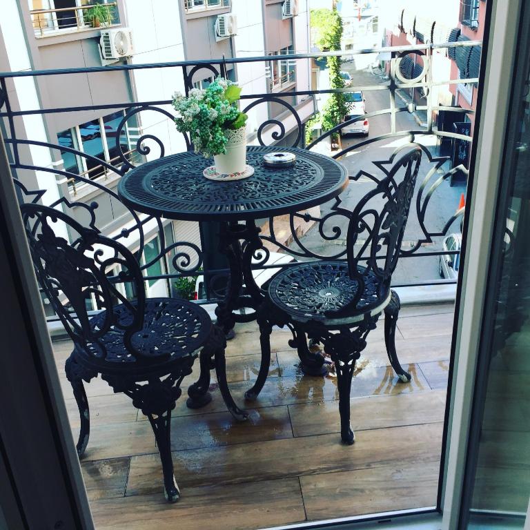 Balkón nebo terasa v ubytování The White Swan Suites Beyoglu
