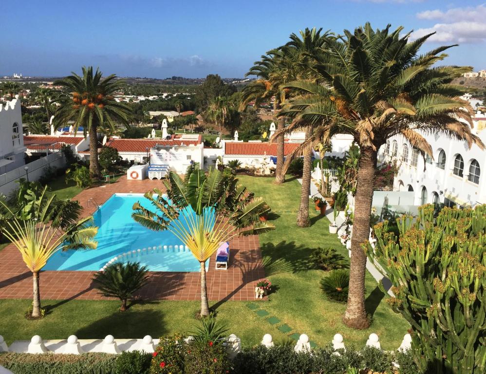 Sea view villa with private garden and barbecue terrace ...