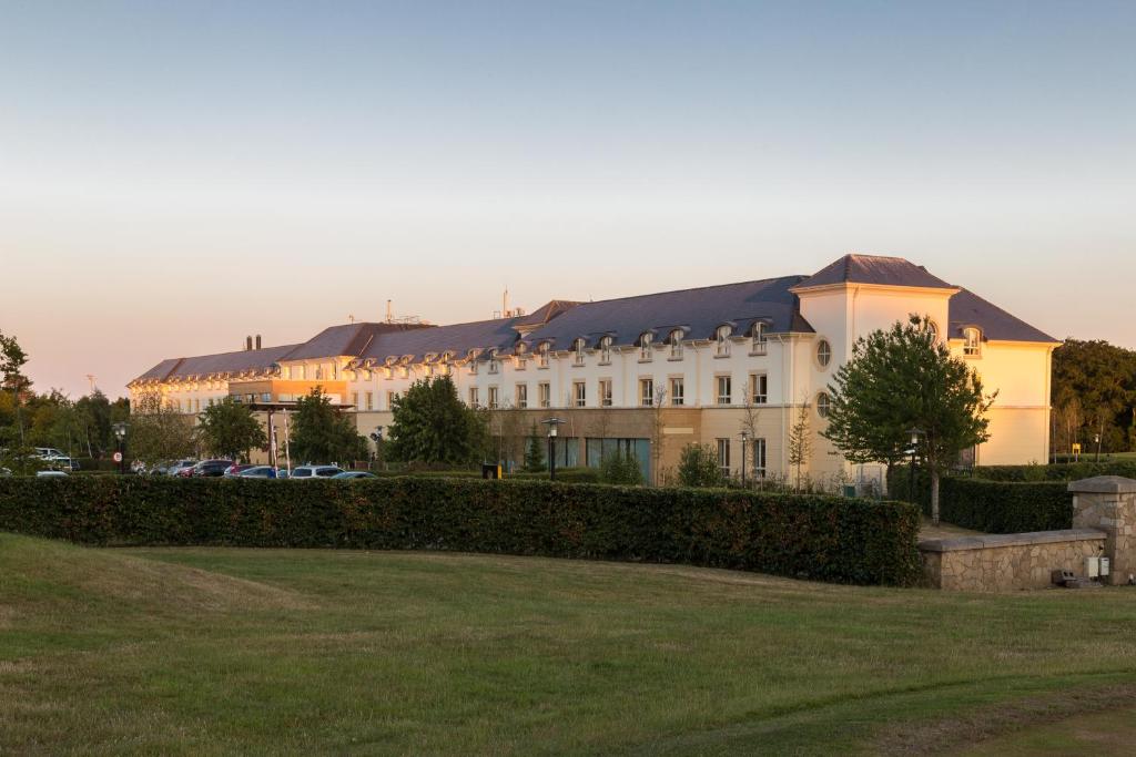 Castleknock Hotel