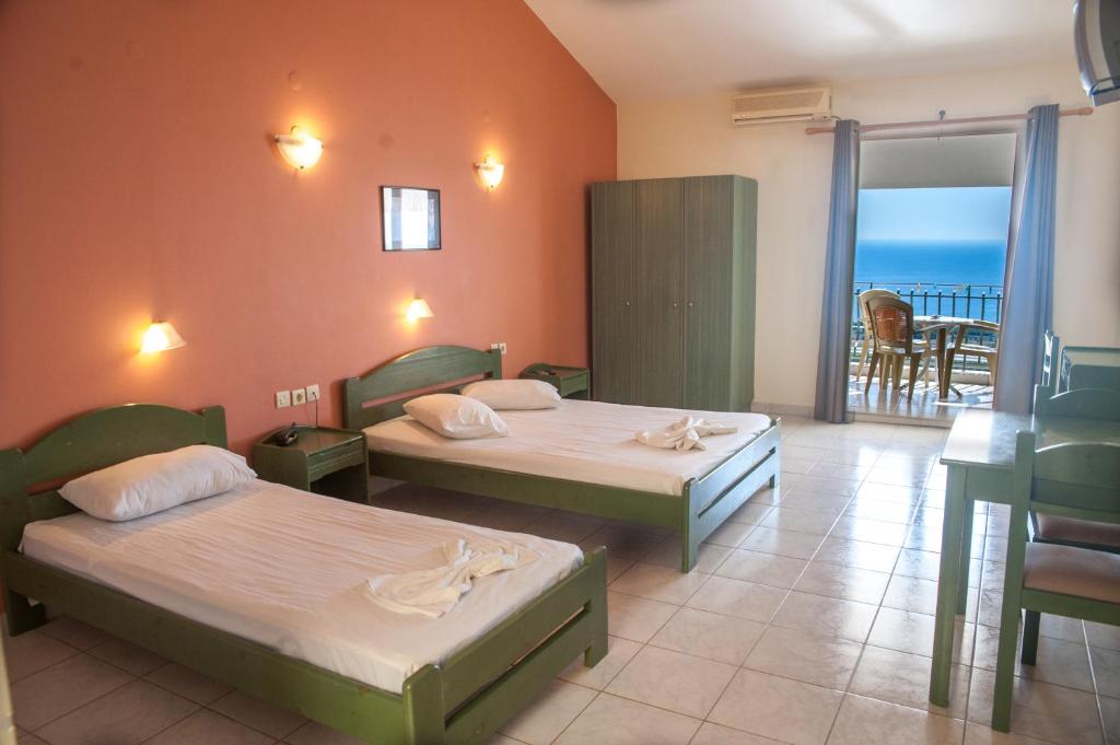 Mouikis Sun Village - Studio With Sea View