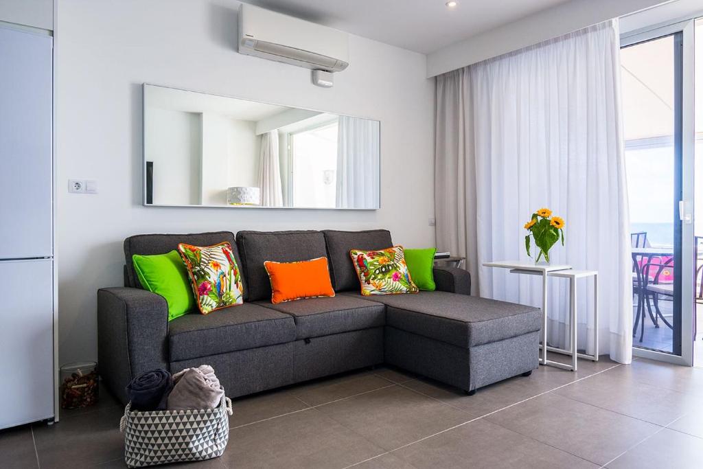 Posezení v ubytování La Grand Suite Las Canteras