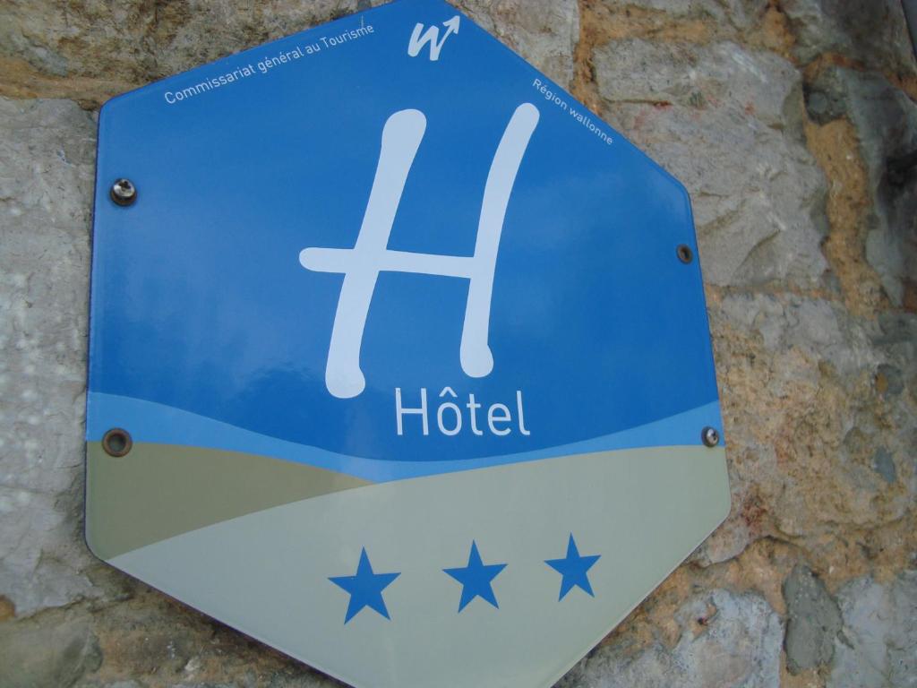 Certifikát, hodnocení, plakát nebo jiný dokument vystavený v ubytování La Clochette