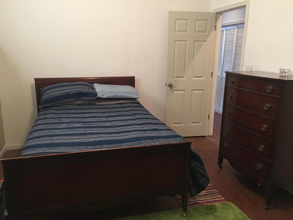 Photo from Just Minutes from Downtown Chicago in Bronzeville, Chicago, Illinois, United States