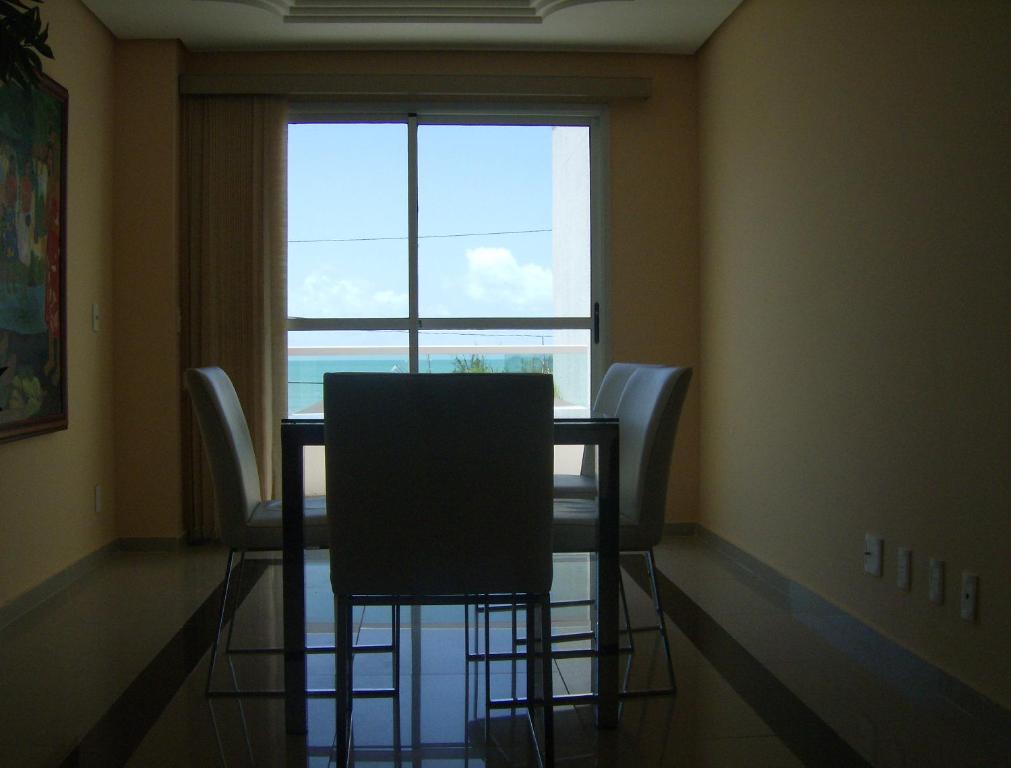  Don Limpone Hotel