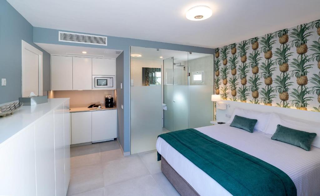 Kuchyň nebo kuchyňský kout v ubytování Villa RG Boutique Hotel - Adults Only