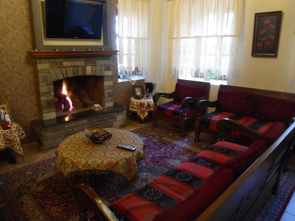 Posezení v ubytování Hotel Filoxenia