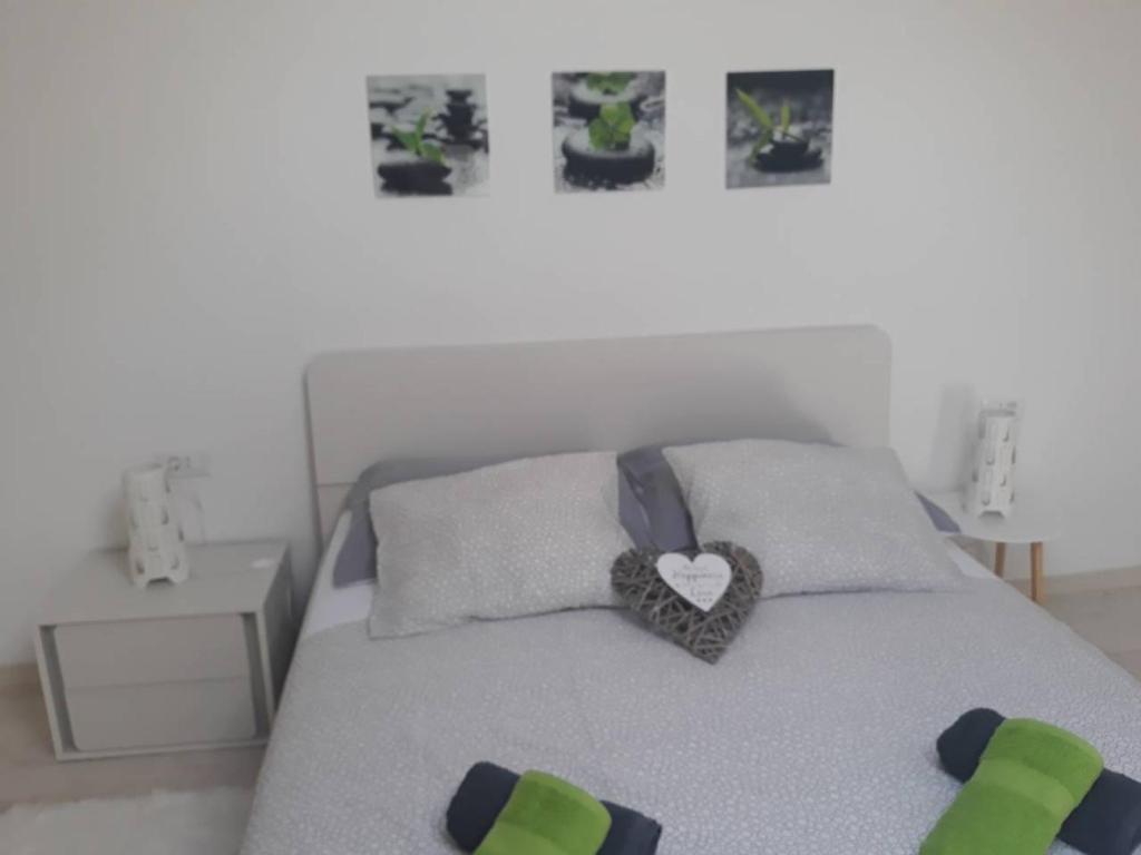 Postel nebo postele na pokoji v ubytování Dajven