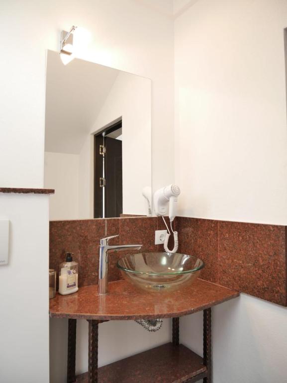 Sibiu City Center Apartments - Resim 15