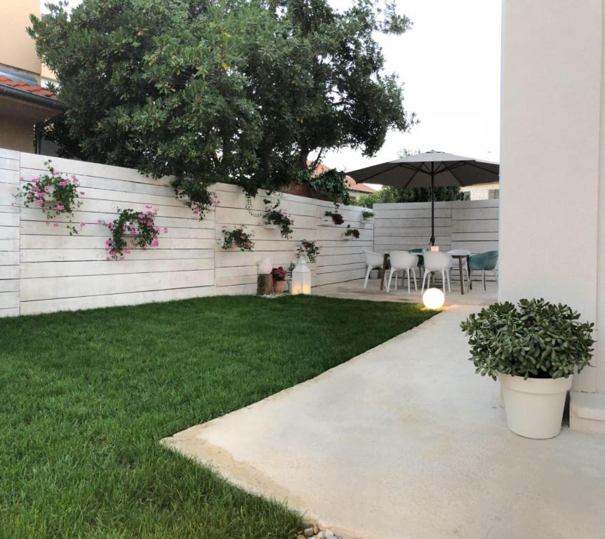 The Bridge Casa Luxury Apartments - 18