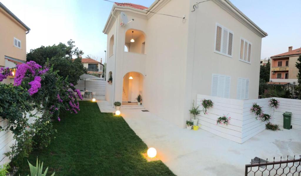 The Bridge Casa Luxury Apartments - 16