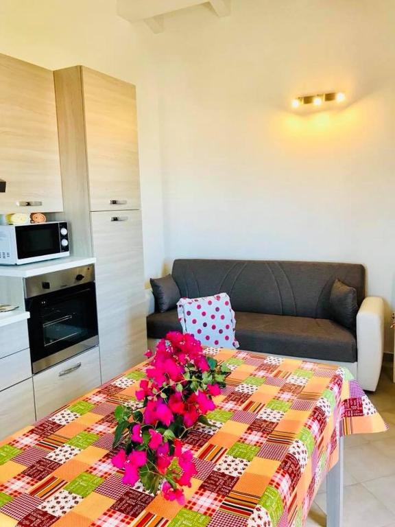 Le Case di Loris a Sant'Antioco - Apt con giardino e BBQ