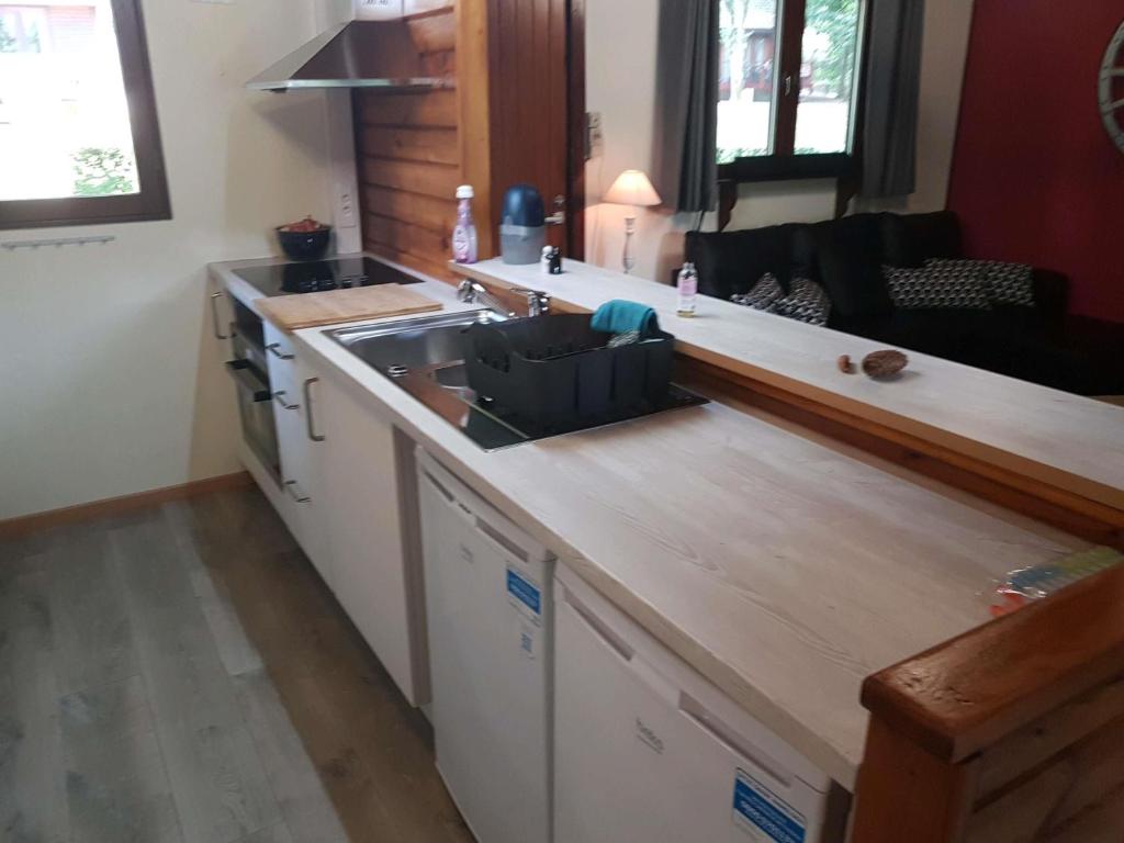 Kuchyň nebo kuchyňský kout v ubytování Ardennes