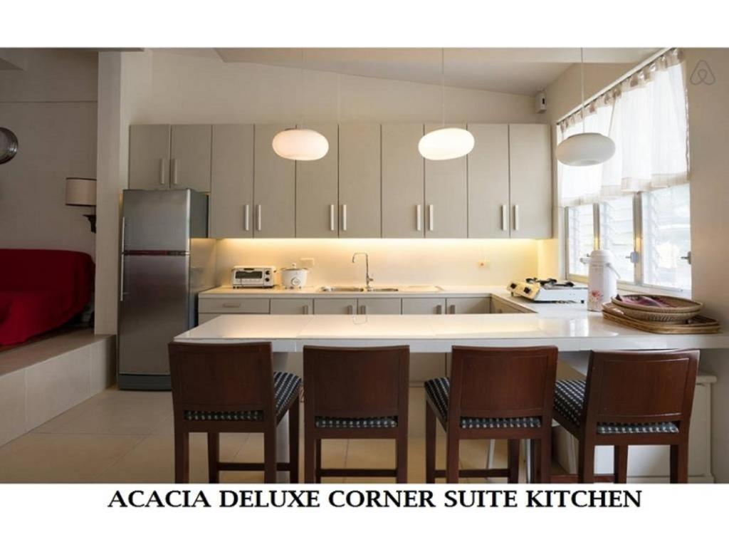 Kuchyň nebo kuchyňský kout v ubytování Agreeable Family Baguio Suites